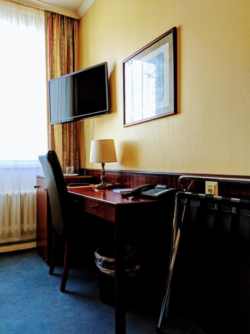 Hotel Eden Am Kurpark Bonn Ngoại thất bức ảnh